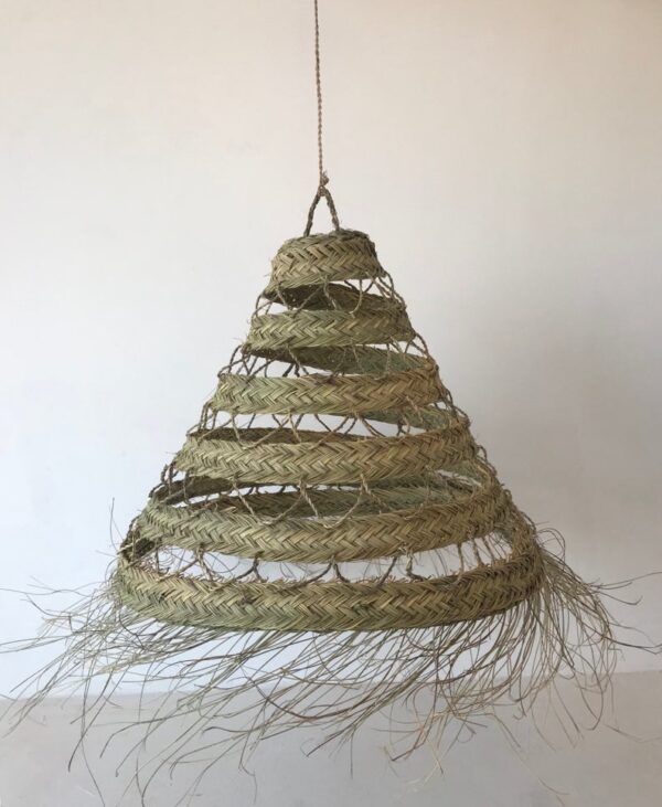 Suspension en paille tressée – Fait main au Maroc 🌿